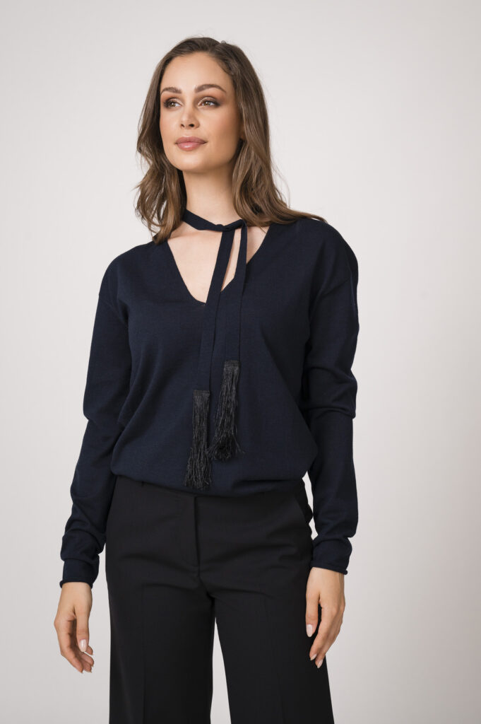 Pullover der Marke Dorothee Schumacher, Hose der Marke Quelledue