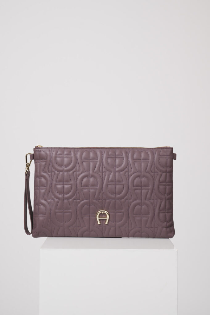 Tasche der Marke Aigner