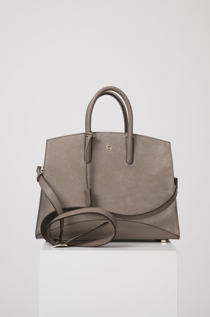 Tasche der Marke Aigner