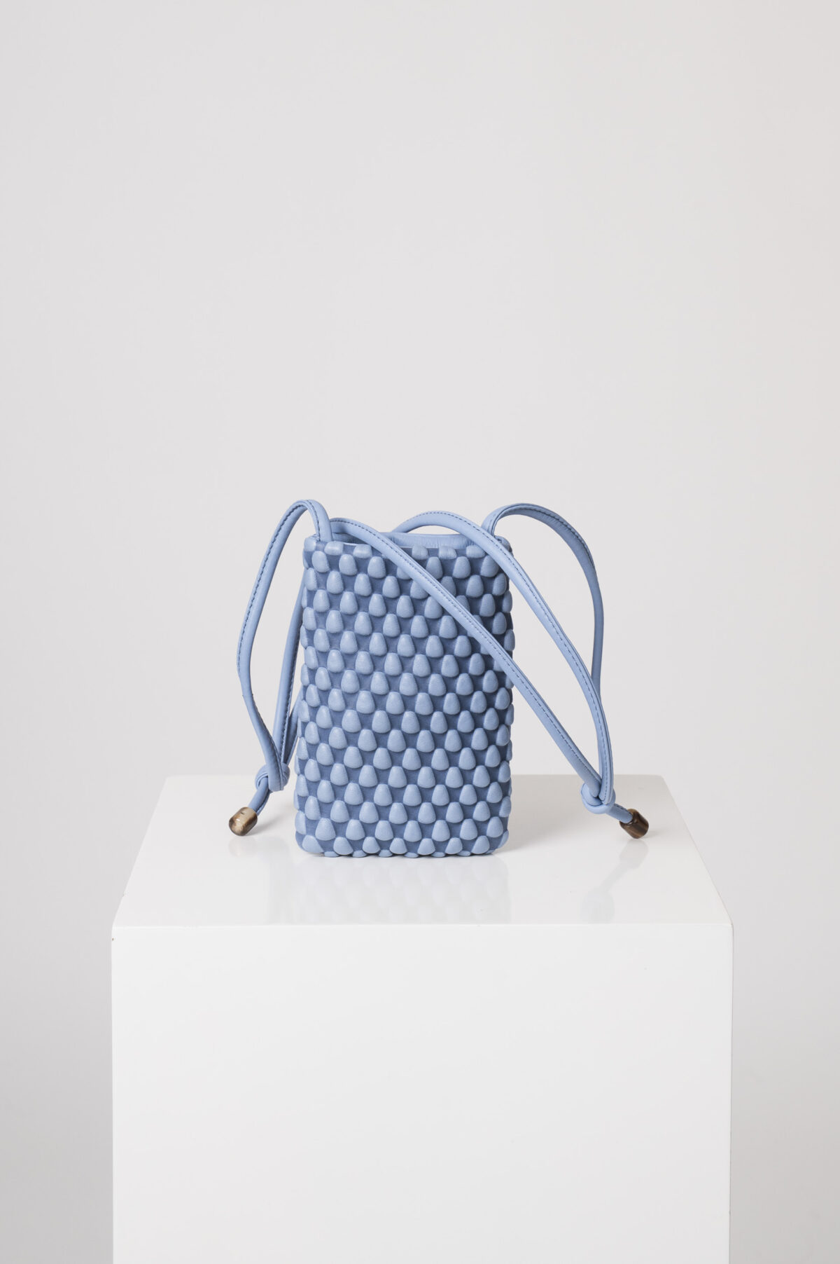 Hellblaue Tasche der Marke Tissa Fontaneda