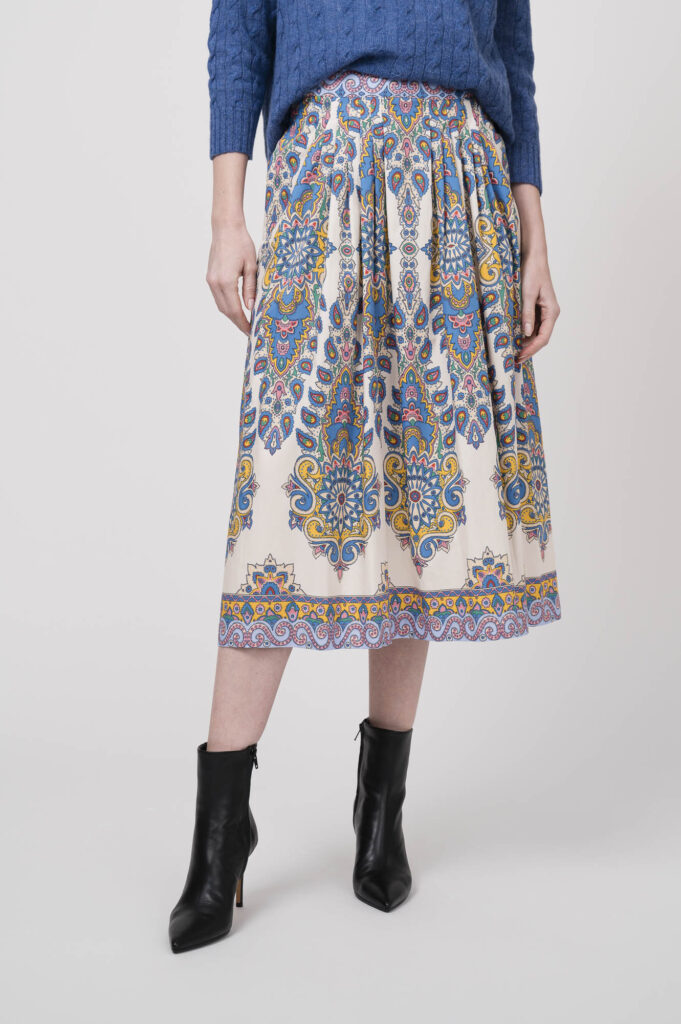 Pullover der Marke Etro, Rock der Marke Etro